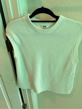 Uniqlo Cream Ribbed Knit Tank Sweater Vest